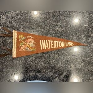 Vintage Penant- Watertown Lakes